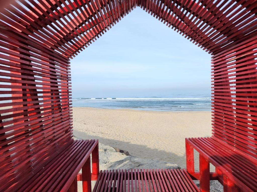 Acolhedora Casa De Ferias T2 Com Espaco Exterior 에스모리츠 외부 사진