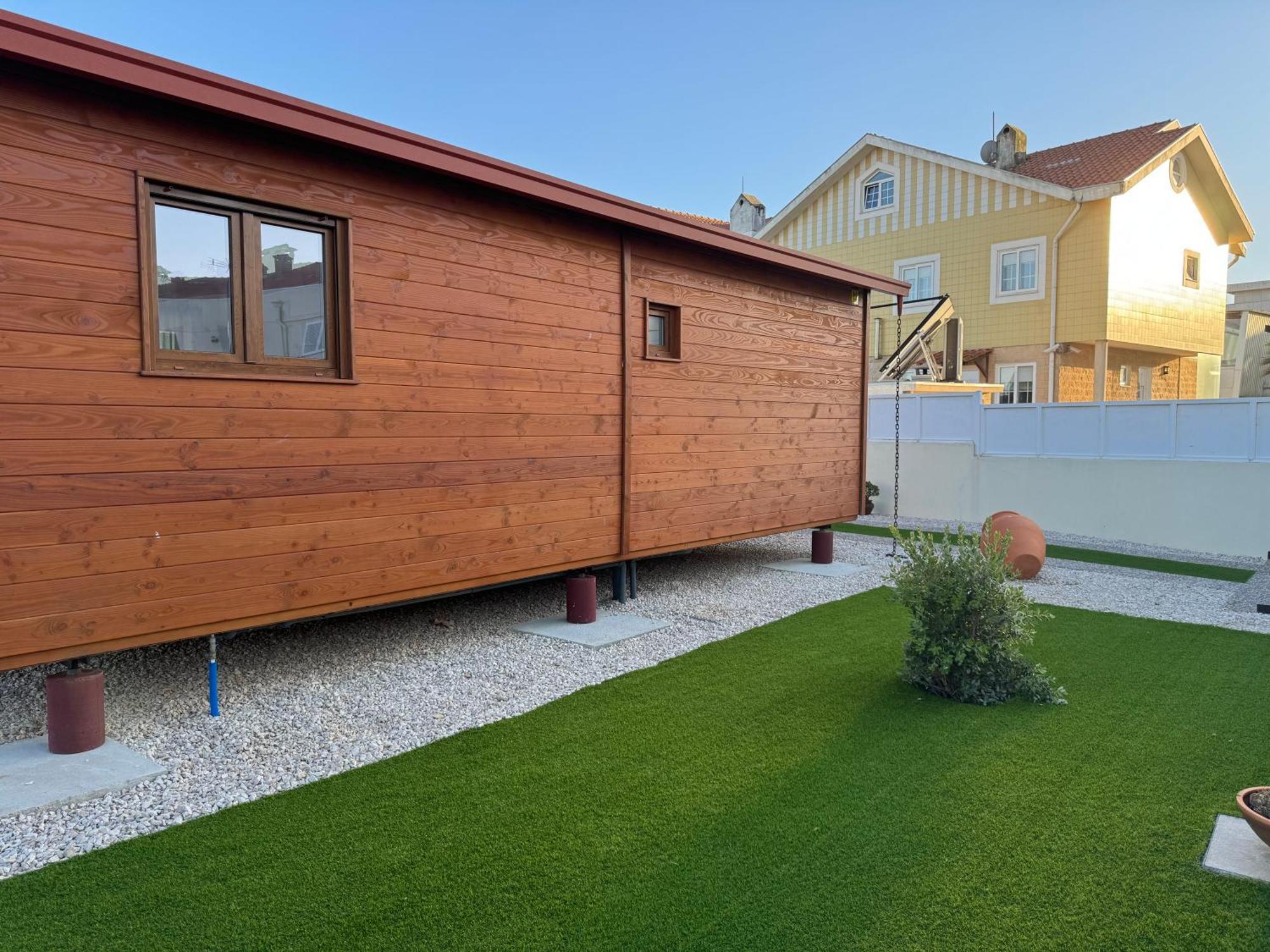 Acolhedora Casa De Ferias T2 Com Espaco Exterior 에스모리츠 외부 사진